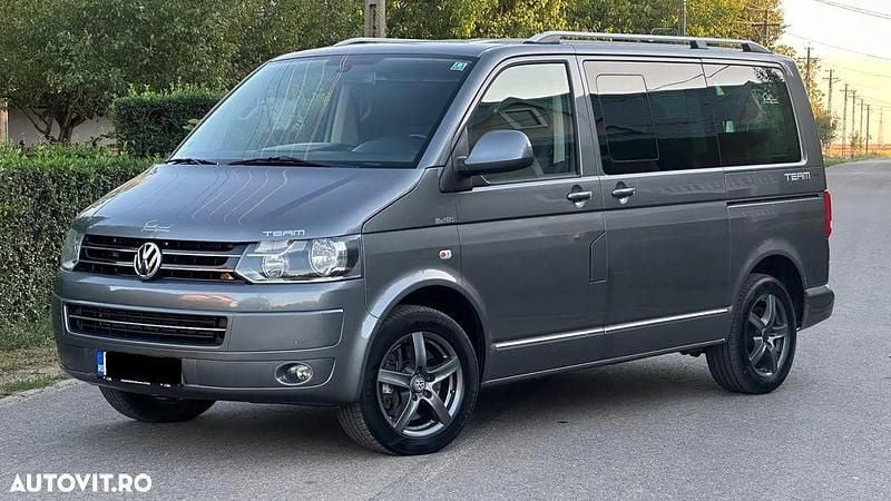 Culoaregri Utilizat 2013 VW Multivan Monovolum | 12.900 EUR - Imagine 1/4