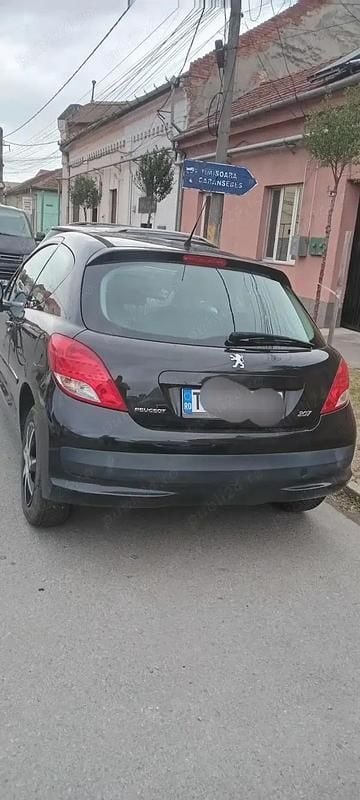 Utilizat 2011 Peugeot 207 | 2.700 EUR - Imagine 1/4