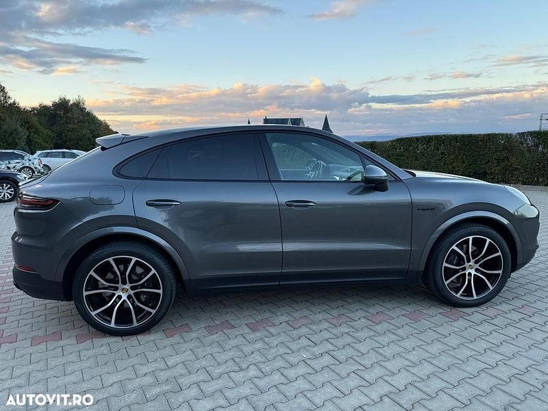 Second-hand Porsche Cayenne Coupe 462 CP (339 kW) 2020 Culoaregri Coupe