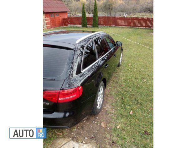 Second-hand Audi A4 140 CP (102 kW) 2008 Negru Berlinǎ