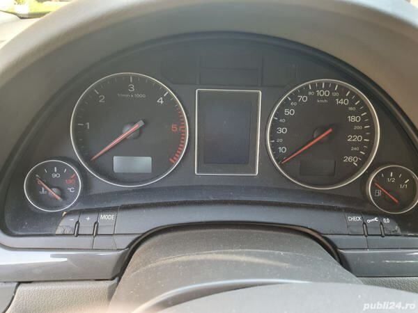 Utilizat 2002 Audi A4 Berlinǎ | 2.400 EUR (Puțin scump) - Imagine 1/4