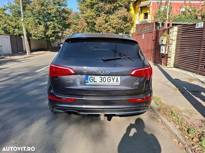 Culoaregri Utilizat 2012 Audi Q5 SUV | 8.700 EUR (Super Preț) - Imagine 1/4