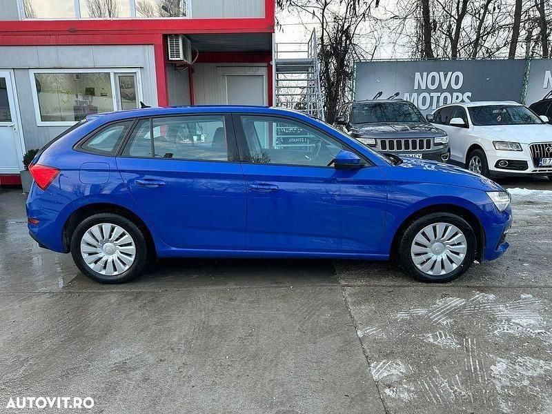 Second-hand Skoda Scala Ambition 110 CP (80 kW) 2021 Culoarealbastru Hatchback