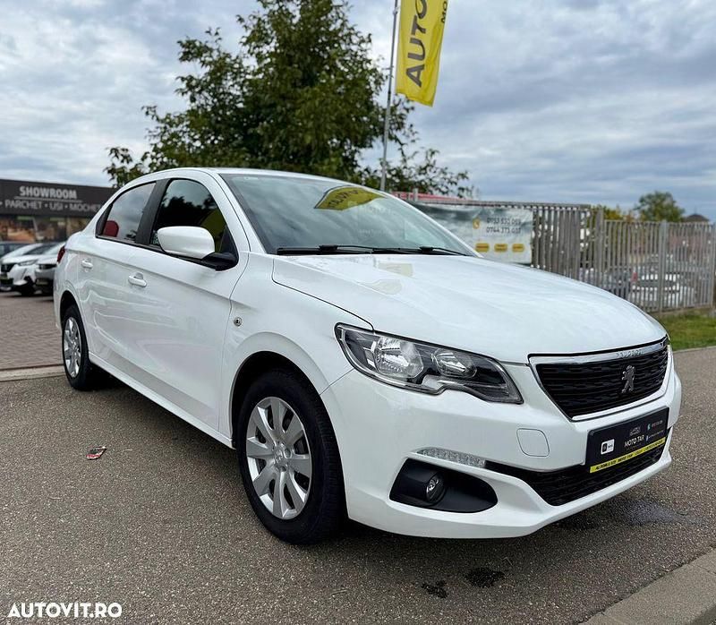 Second-hand Peugeot 301 Allure 99 CP (72 kW) 2020 Culoarealb Berlinǎ
