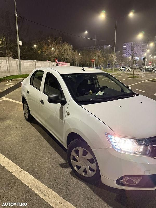 Second-hand Dacia Logan Essentiel 100 CP (73 kW) 2020 Culoarealb Berlinǎ