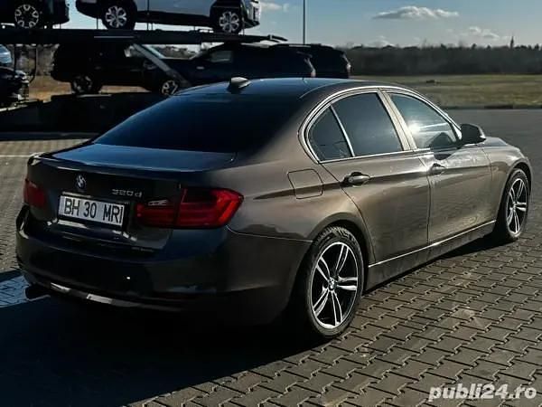 Second-hand BMW 320 184 CP (135 kW) 2012 Maro Berlinǎ