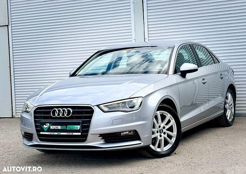 Culoareargint Utilizat 2016 Audi A3 Ambiente Berlinǎ | 13.400 EUR (Preț OK) - Imagine 1/4