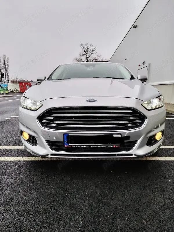 Second-hand Ford Mondeo 180 CP (132 kW) 2015 Gri Hatchback