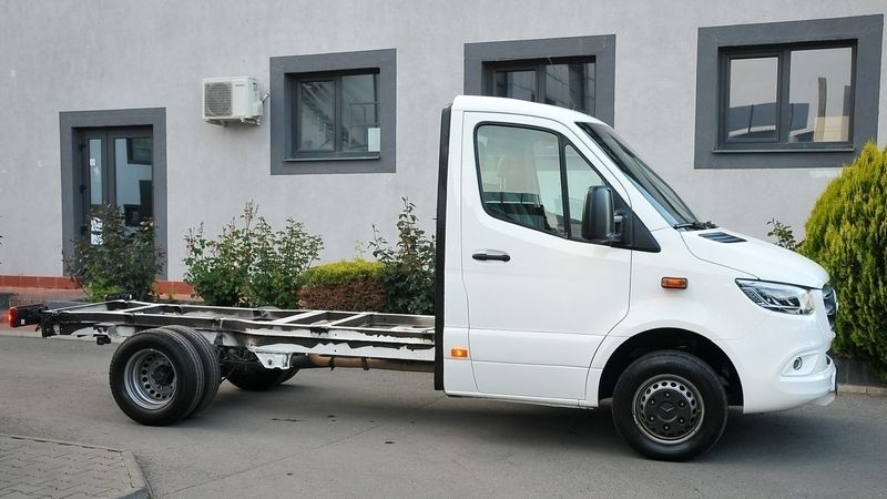 Second-hand Mercedes Sprinter 164 CP (120 kW) 2021 Alb Van