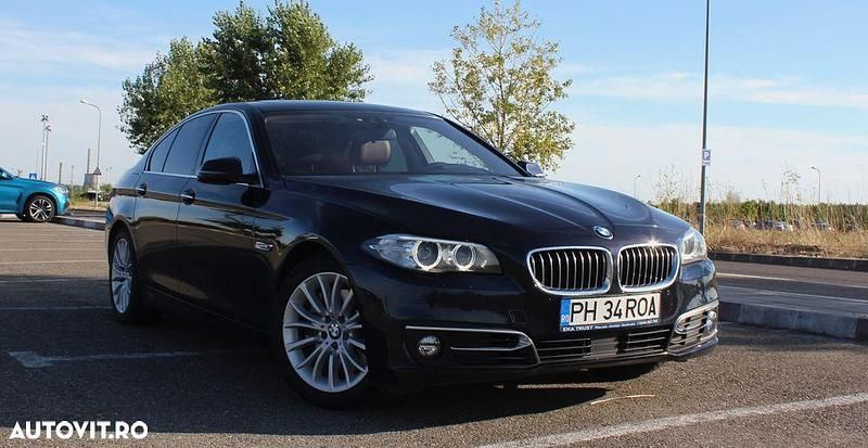 Culoarealbastru Utilizat 2016 BMW 525 Comfort Edition Hatchback | 15.000 EUR - Imagine 1/4