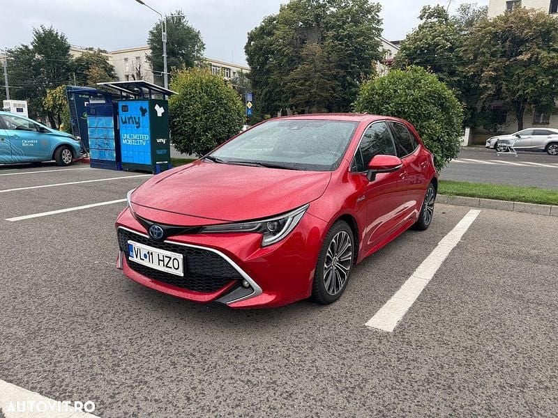 Rosu Utilizat 2021 Toyota Corolla Hatchback | 21.500 EUR (Preț OK) - Imagine 1/4