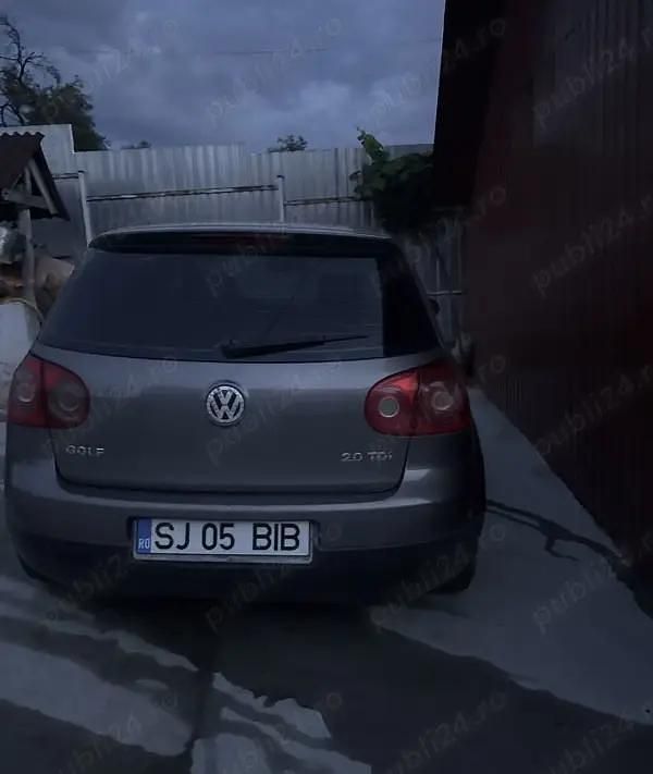 Utilizat 2004 VW Golf Berlinǎ | 1.600 EUR - Imagine 1/4