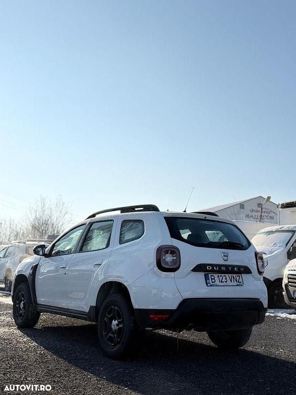 Second-hand Dacia Duster 115 CP (84 kW) 2019 Culoarealb SUV