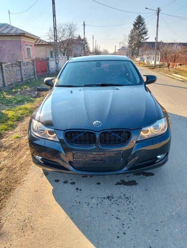 Utilizat 2010 BMW 318 Sport Line Berlinǎ | 4.000 EUR (Preț bun) - Imagine 1/4
