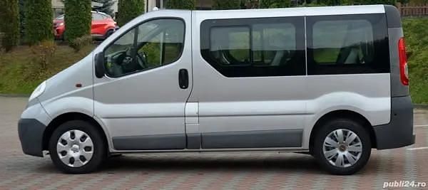 Second-hand Opel Vivaro 115 CP (84 kW) 2012 Monovolum