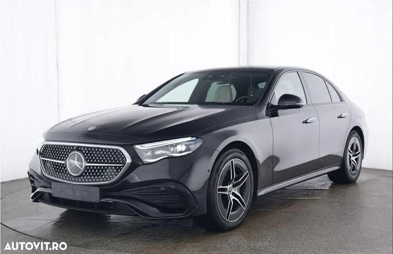 Culoarenegru Second-hand 2025 Mercedes E400 Berlinǎ | 83.400 EUR - Imagine 1/4