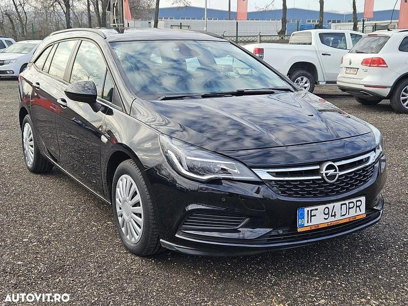 Second-hand Opel Astra Enjoy 110 CP (80 kW) 2017 Culoarenegru Break