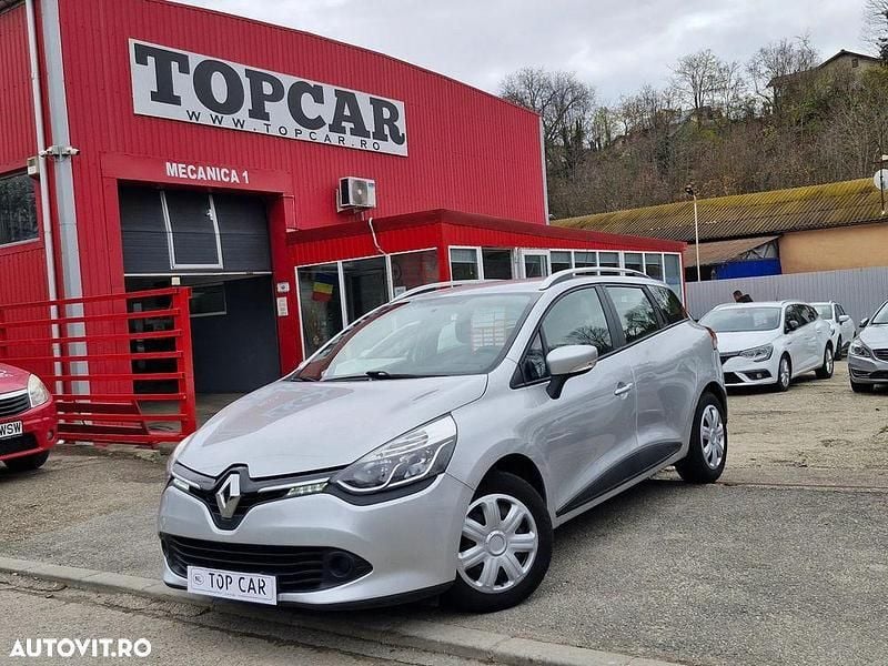 Culoaregri Utilizat 2015 Renault Clio GrandTour LIMITED Break | 4.490 EUR (Super Preț) - Imagine 1/4