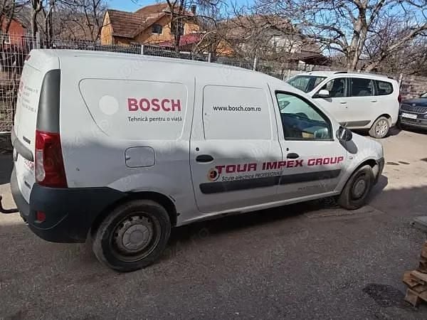 Second-hand Dacia Logan 90 CP (66 kW) 2012 Alb Van