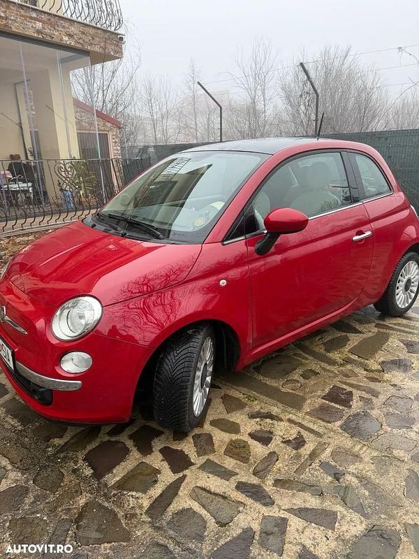 Second-hand Fiat 500 85 CP (62 kW) 2013 Culoarerosu Hatchback