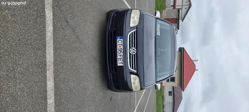 Utilizat 2005 VW Touran Monovolum | 2.700 EUR (Preț OK) - Imagine 1/4