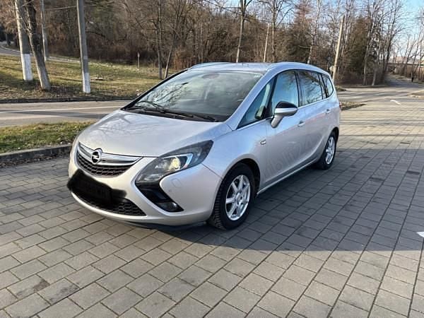 Utilizat 2013 Opel Zafira Monovolum | 5.300 EUR (Preț OK) - Imagine 1/4