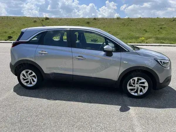 Second-hand Opel Crossland X Innovation 130 CP (95 kW) 2020 SUV