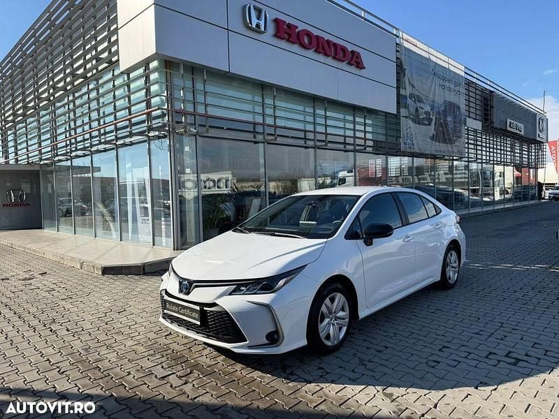 Second-hand Toyota Corolla Eco 140 CP (102 kW) 2025 Culoarealb Berlinǎ