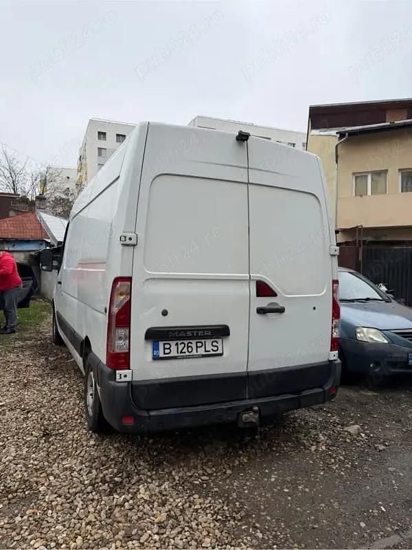 Second-hand Renault Master 146 CP (107 kW) 2012