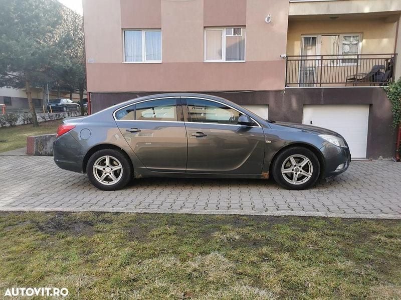 Second-hand Opel Insignia Selection 130 CP (95 kW) 2009 Culoaregri Berlinǎ