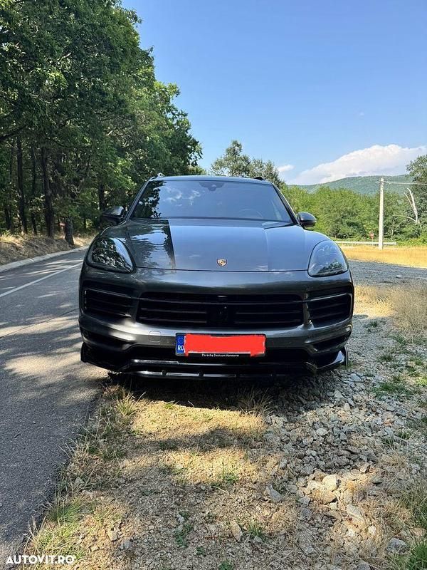 Argint Utilizat 2021 Porsche Cayenne SUV | 74.990 EUR - Imagine 1/4