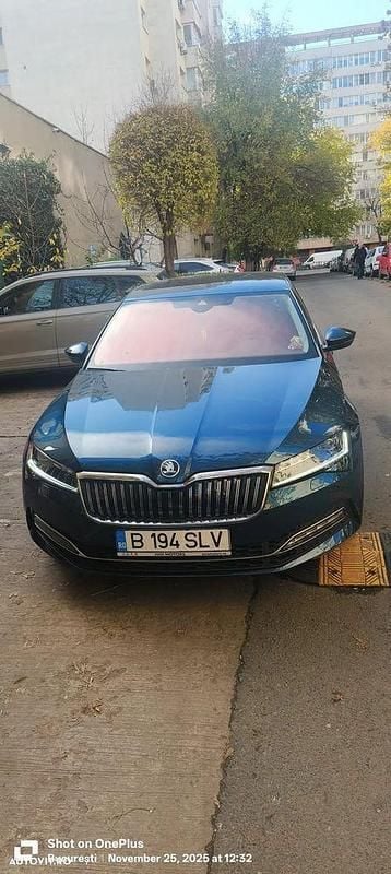 Culoarealbastru Utilizat 2020 Skoda Superb Style Berlinǎ | 28.000 EUR (Preț OK) - Imagine 1/4