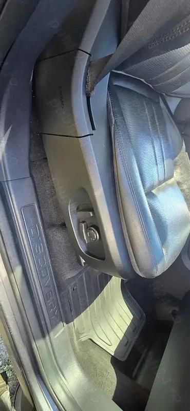 Utilizat 2016 Land Rover Discovery Sport SUV | 15.500 EUR - Imagine 1/4