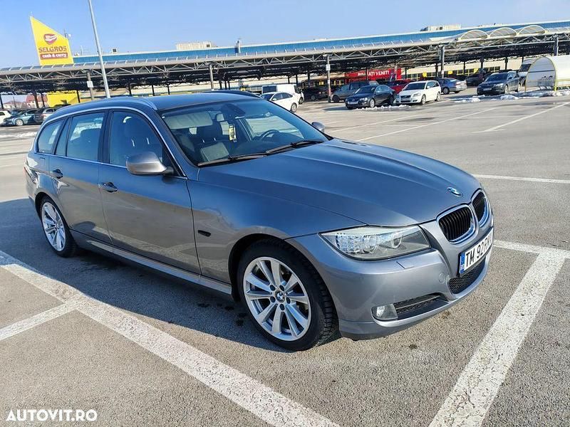 Second-hand BMW 318 Sport Line 143 CP (105 kW) 2011 Culoaregri Break