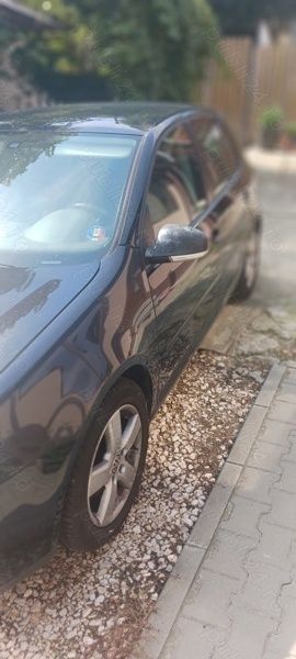 Second-hand VW Golf VI 105 CP (77 kW) 2009 Hatchback