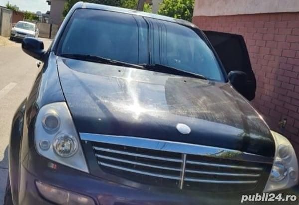 Utilizat 2005 Ssangyong (KGM) Rexton SUV | 1.997 EUR - Imagine 1/4
