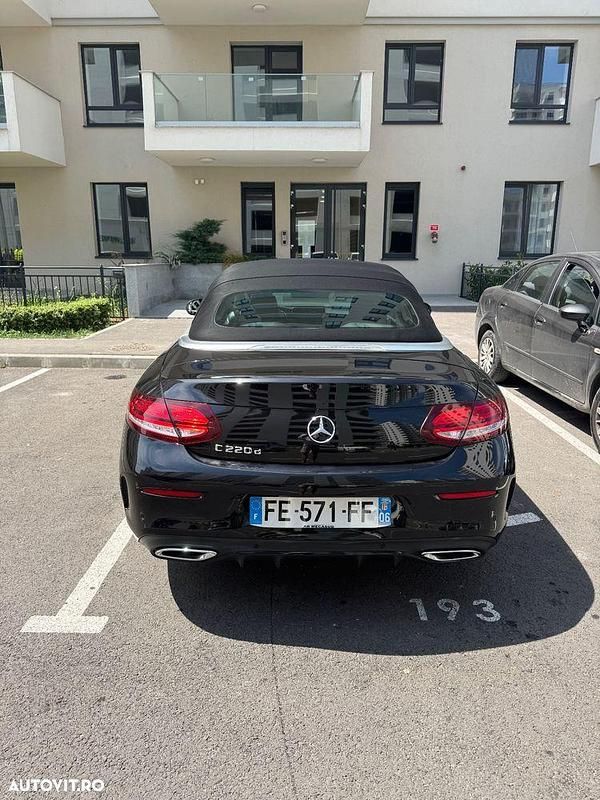 Culoarenegru Utilizat 2019 Mercedes C220 AMG line Cabrio | 31.000 EUR (Preț OK) - Imagine 1/4