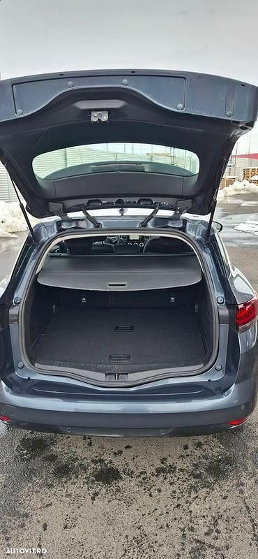 Second-hand Renault Mégane GrandTour Business 115 CP (84 kW) 2022 Culoaregri Break