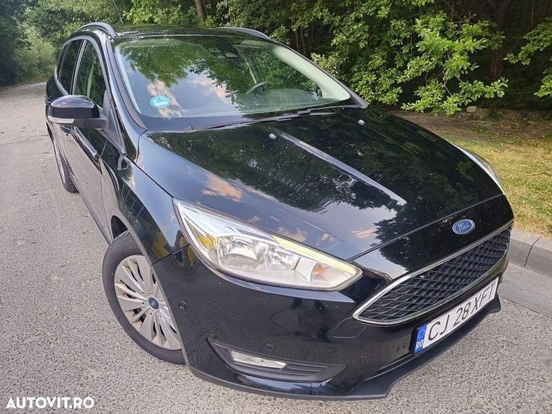 Negru Utilizat 2016 Ford Focus Titanium Break | 4.850 EUR (Super Preț) - Imagine 1/4