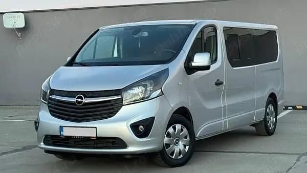Second-hand Opel Vivaro 145 CP (106 kW) 2018 Gri Monovolum