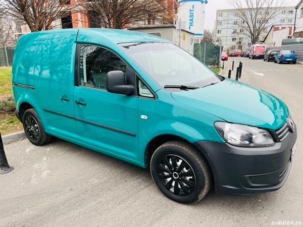 Verde Utilizat 2011 VW Caddy Monovolum | 4.200 EUR (Preț bun) - Imagine 1/4
