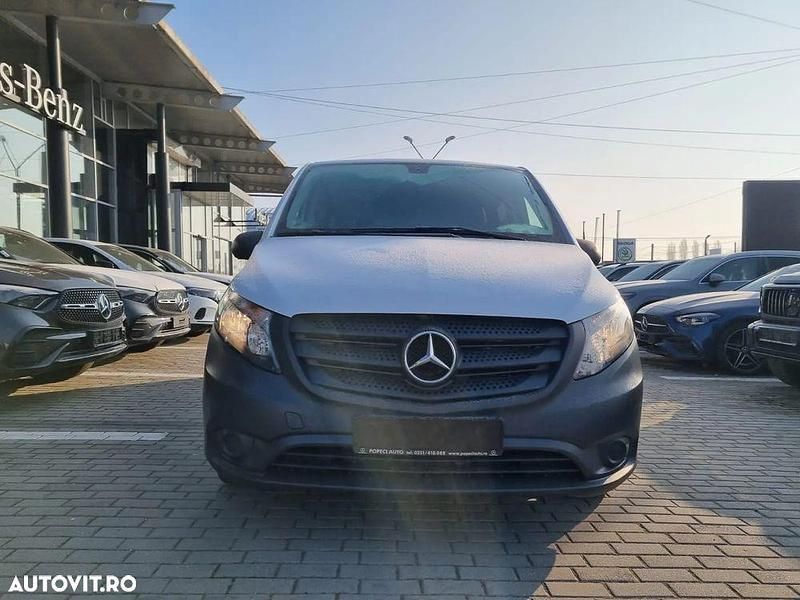 Second-hand Mercedes Vito Edition 114 CP (83 kW) 2018 Culoarealb Van