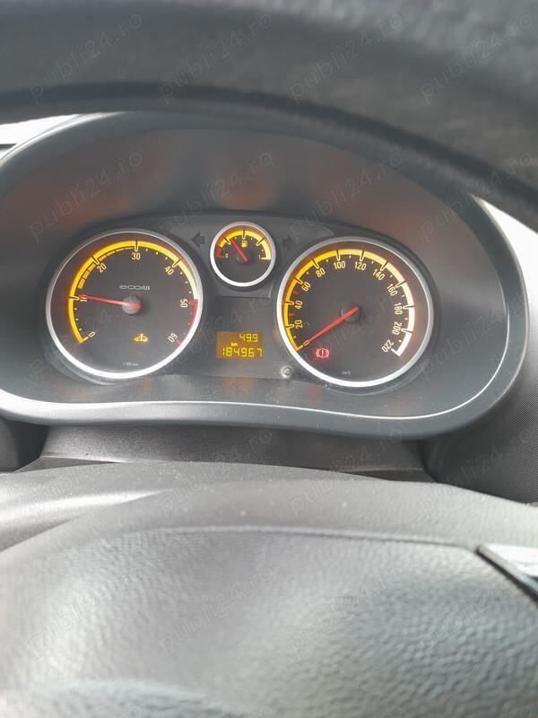 Utilizat 2008 Opel Corsa | 2.500 EUR (Preț OK) - Imagine 1/4