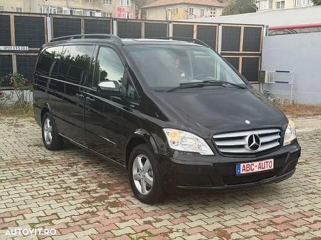 Culoarenegru Utilizat 2013 Mercedes Viano Monovolum | 14.999 EUR (Preț bun) - Imagine 1/4
