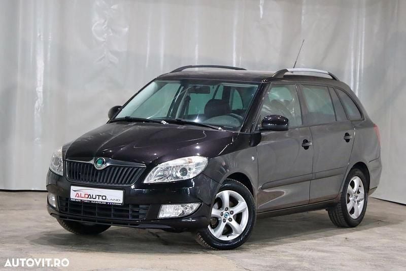 Culoarenegru Utilizat 2011 Skoda Fabia Active Break | 3.800 EUR (Puțin scump) - Imagine 1/4
