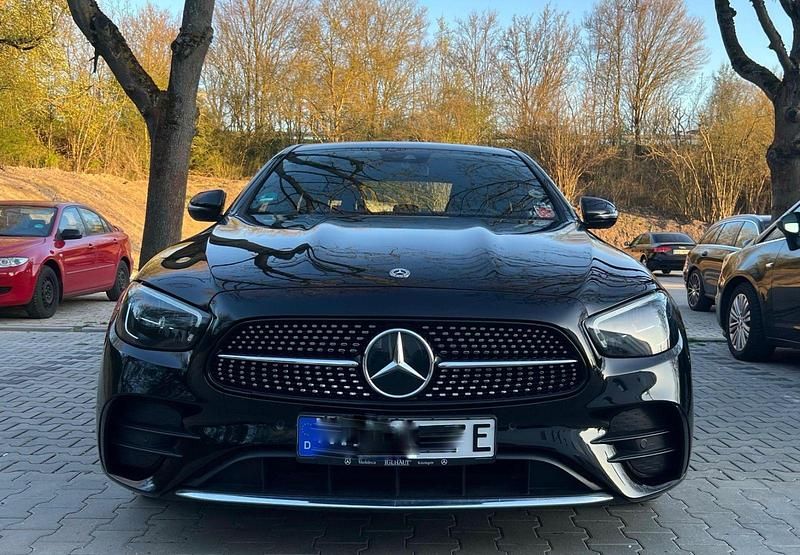 Utilizat 2020 Mercedes E300 AMG | 41.033 EUR - Imagine 1/1
