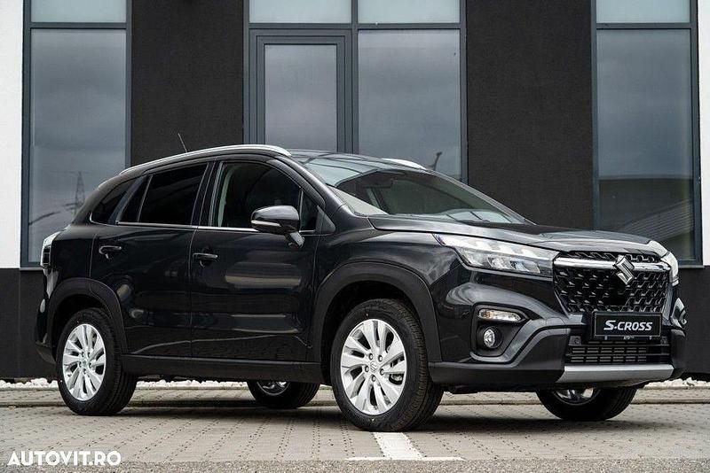 Nouă Suzuki SX4 S-Cross 110 CP (80 kW) 2025 Culoarenegru SUV
