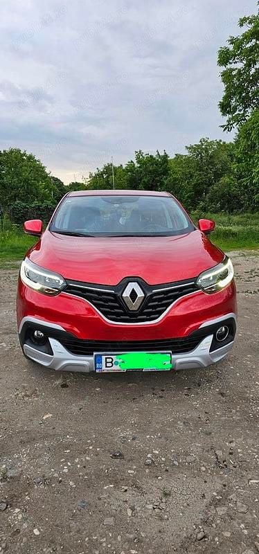 Roșu Second-hand 2018 Renault Kadjar XMOD SUV | 12.500 EUR (Preț OK) - Imagine 1/4