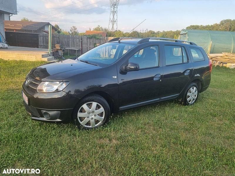 Culoarenegru Utilizat 2015 Dacia Logan MCV Prestige Break | 4.990 EUR (Preț bun) - Imagine 1/4