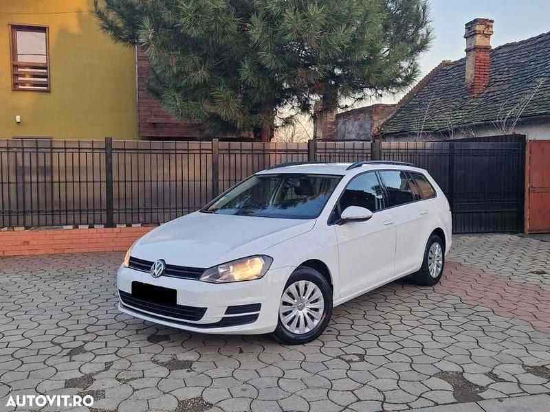Culoarealb Utilizat 2014 VW Golf VII Break | 5.990 EUR (Preț bun) - Imagine 1/4